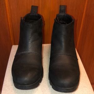 EUC Sorel Chelsea leather ankle boot